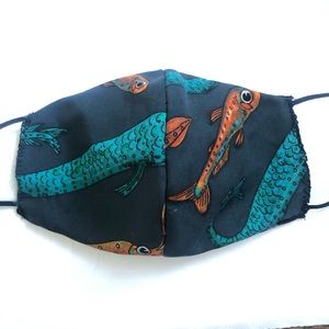 Face mask with designs
